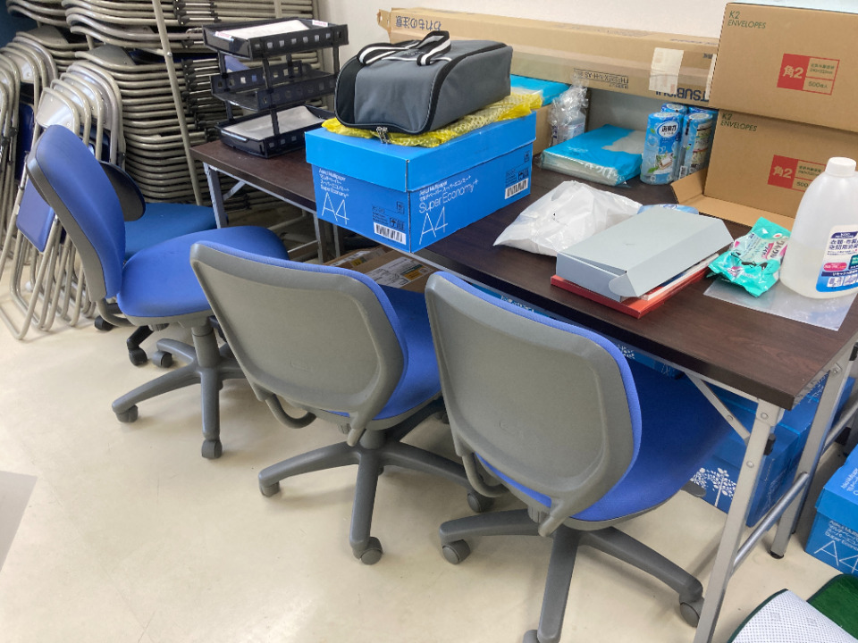 オフィス家具